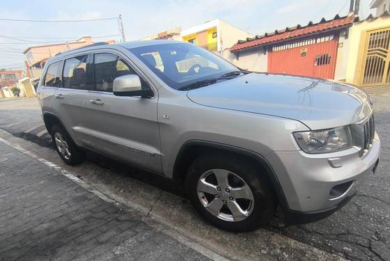 JEEP GRAND CHEROKEE 3.6 LIMITED 4X4 V6 24V GASOLINA 4P AUTOMATICO JEEP GRAND CHEROKEE 3.6 LIMITED 4X4 V6 24V GASOLINA 4P AUTOMATICO